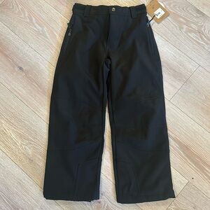 Magellan Outdoors ski pants NWT youth medium